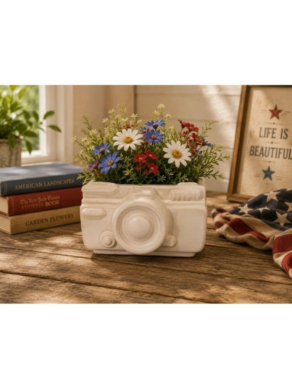 New Vintage White Camera Ceramic Indoor Outdoor Planter Catus Succulent Pot